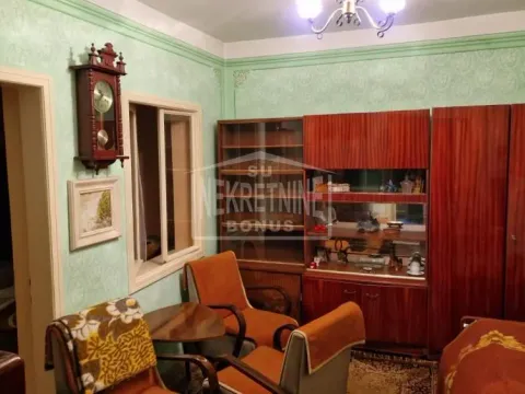 Prodaja, kuća, 138m², Dudova Šuma, Subotica - image 2