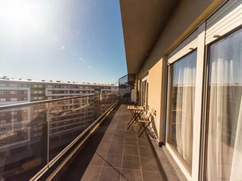 Izdavanje, četvorosoban stan, 127m², Master Kvart, Podgorica - image 10