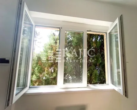 Prodaja, trosoban stan, 54m², Senjak, Beograd - image 13
