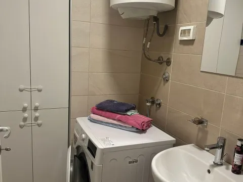 Izdavanje, stan, 65m², Zagorič, Podgorica - image 7