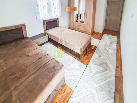 Rent, three bedroom apartment, 120m², Donja Gorica, Podgorica - image 12