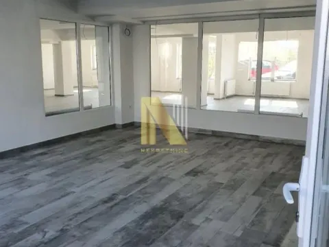 Sale, office space, 304m², Nova Pazova, Stara Pazova - image 9