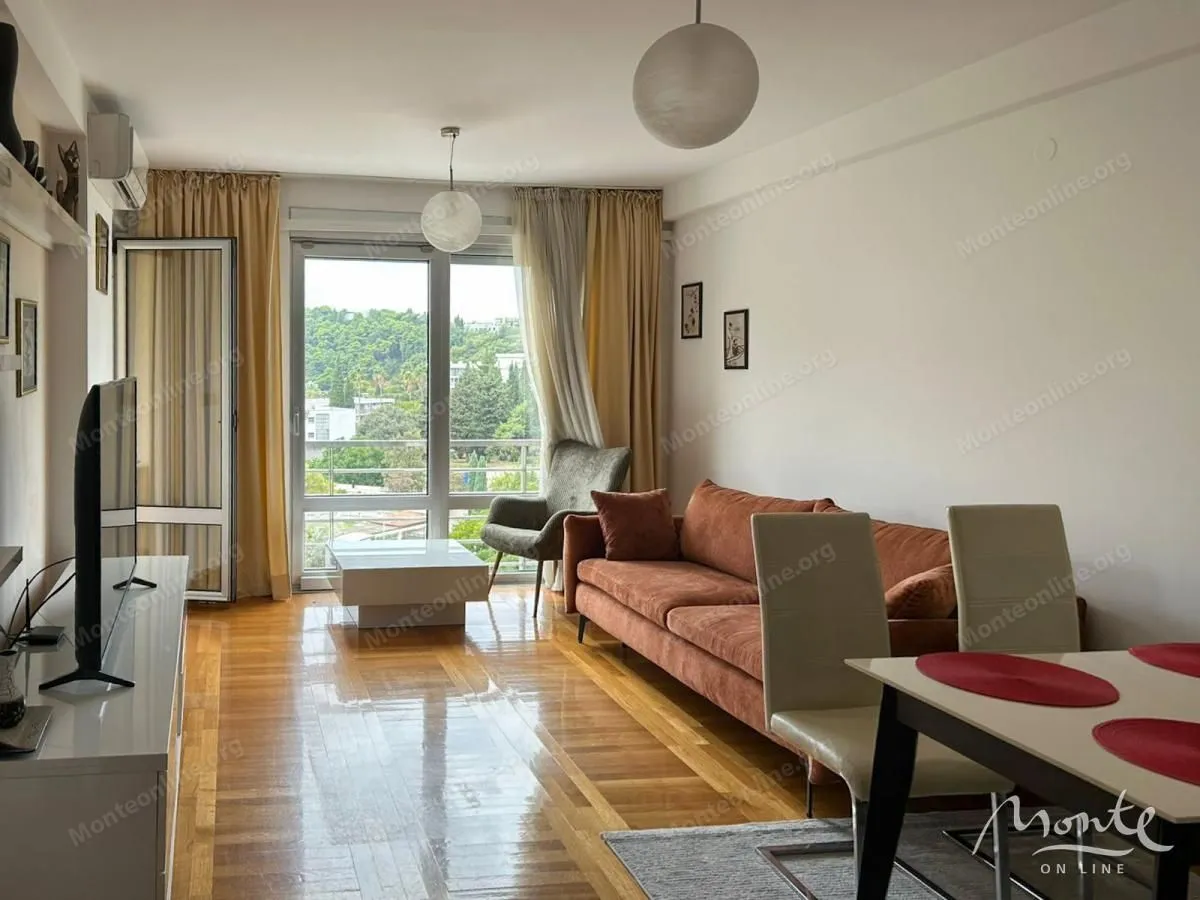 Prodaja, dvosoban stan, 84m², Bečići, Budva