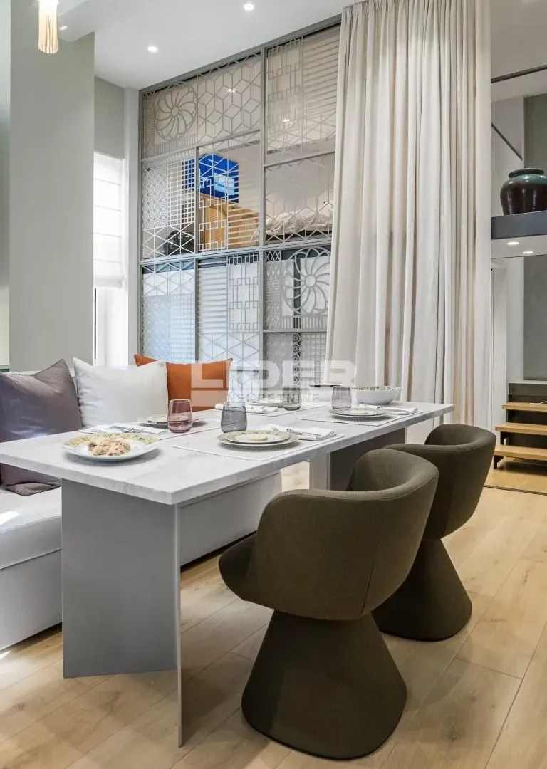 Prodaja, dvosoban stan, 96m², Stari Grad, Beograd
