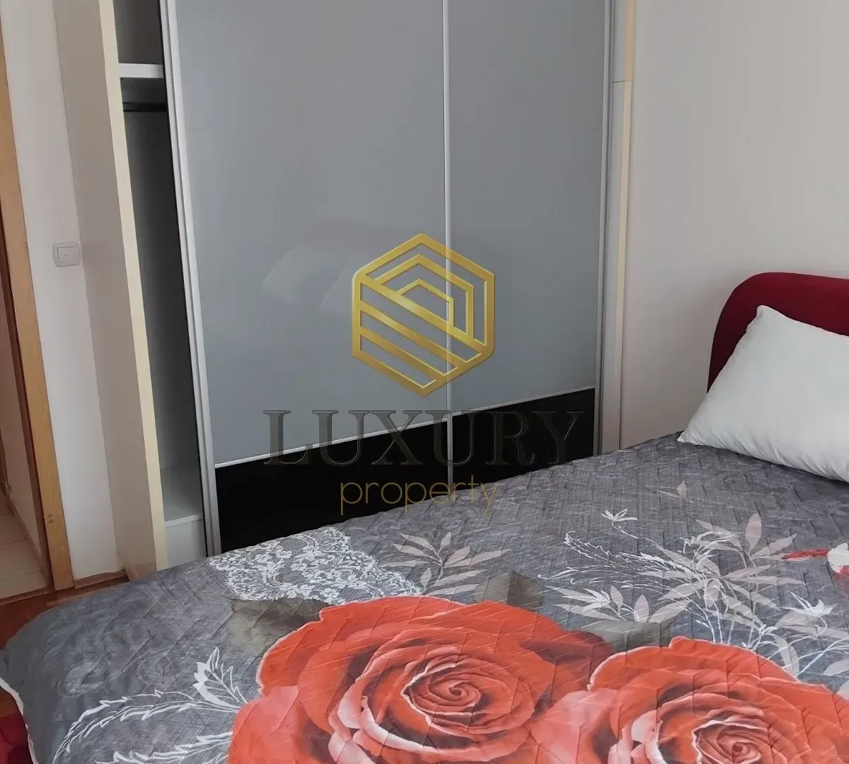 Rent, two bedroom apartment, 50m², Stari Aerodrom, Podgorica
