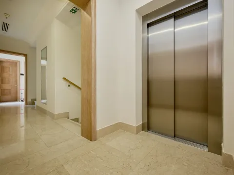 Rent, one bedroom apartment, 63m², Porto Montenegro, Tivat - image 27