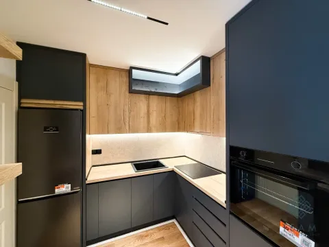 Izdavanje, trosoban stan, 163m², Preko Morače, Podgorica - image 6