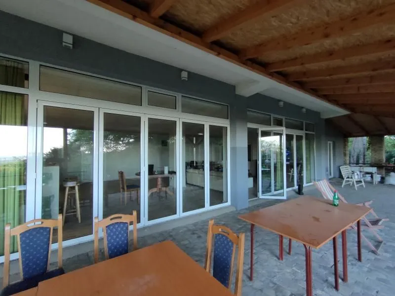 Sale, office space, 850m², Sremska Kamenica, Petrovaradin