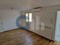 Prodaja, trosoban stan, 58m², Vračar, Šid - image 1