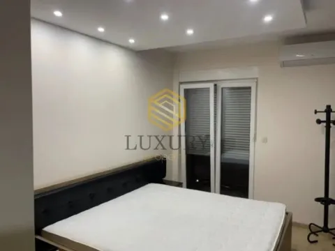 Izdavanje, trosoban stan, 100m², City Kvart, Podgorica - image 7