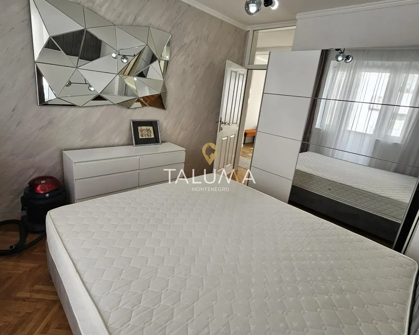 Rent, two bedroom apartment, 70m², Preko Morače, Podgorica