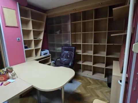 Izdavanje, poslovni prostor, 28m², Bulevar Oslobodjenja, Novi Sad Sve Podlokacije - image 2