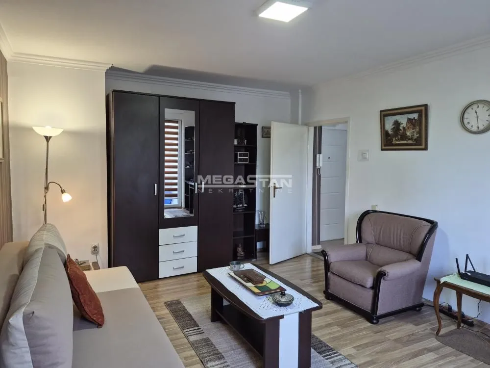 Izdavanje, jednosoban stan, 36m², Lion, Zvezdara Sve Podlokacije