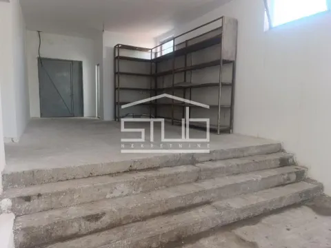 Izdavanje, poslovni prostor, 160m², Veliki Mokri Lug, Zvezdara Sve Podlokacije - image 5