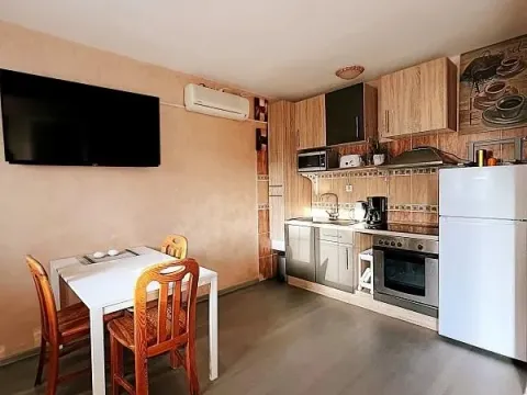 Rent, house, 70m², Šušanj, Bar - image 8