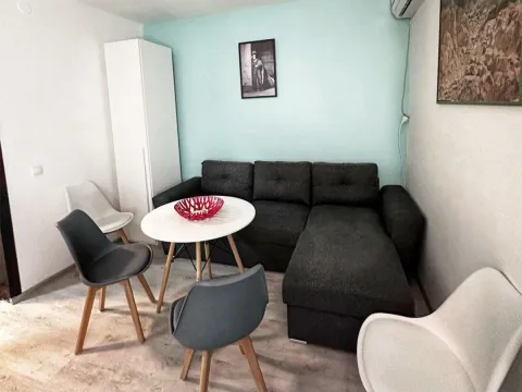 Rent, one bedroom apartment, 30m², Centar, Bar - image 3