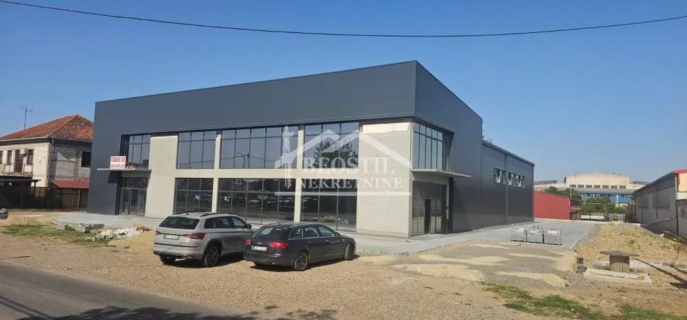 Rent, office space, 2100m², Centar, Smederevo