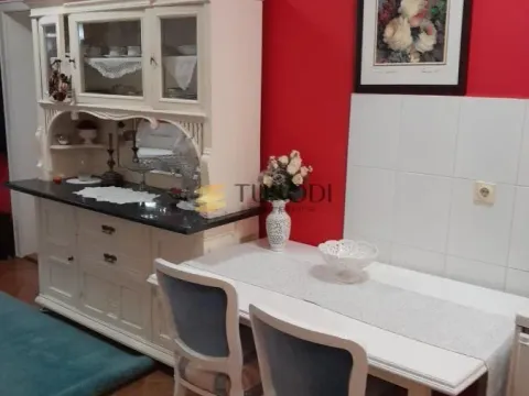 Prodaja, četvorosoban stan, 120m², Stari grad, Novi Sad - image 3