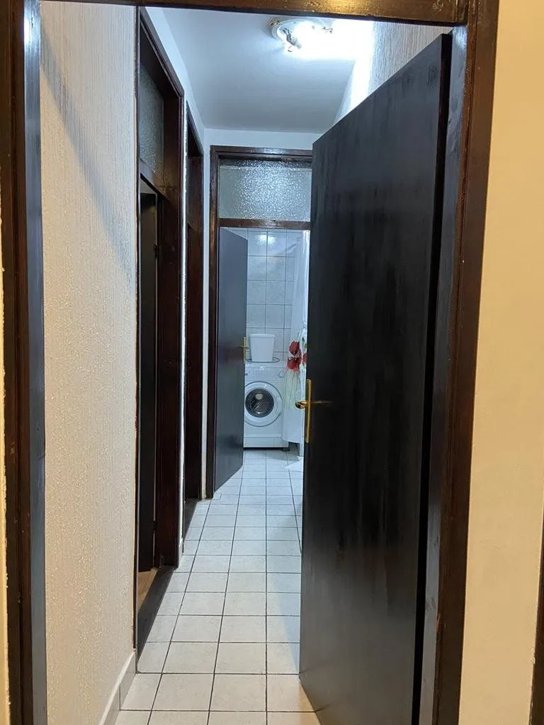 Izdavanje, dvosoban stan, 80m², Stari Aerodrom, Podgorica