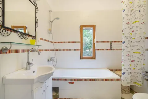 Prodaja, kuća, 230m², Bigova, Kotor - image 11