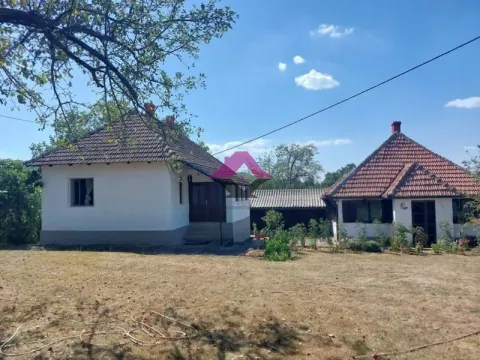 Sale, house, 583m², Progoreoci, Arandjelovac