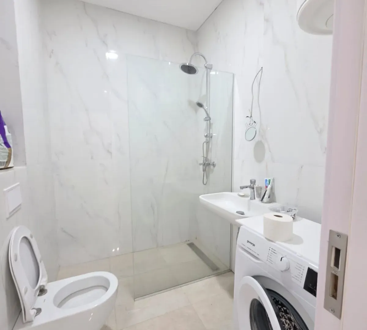 Prodaja, dvosoban stan, 74m², Bečići, Budva