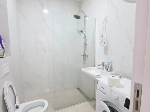 Prodaja, dvosoban stan, 74m², Bečići, Budva - image 23
