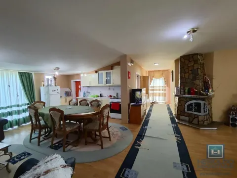 Prodaja, kuća, 203m², Jagodina, Srbija - image 2