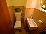 Izdavanje, dvosoban stan, 160m², Gorica C, Podgorica - image 16