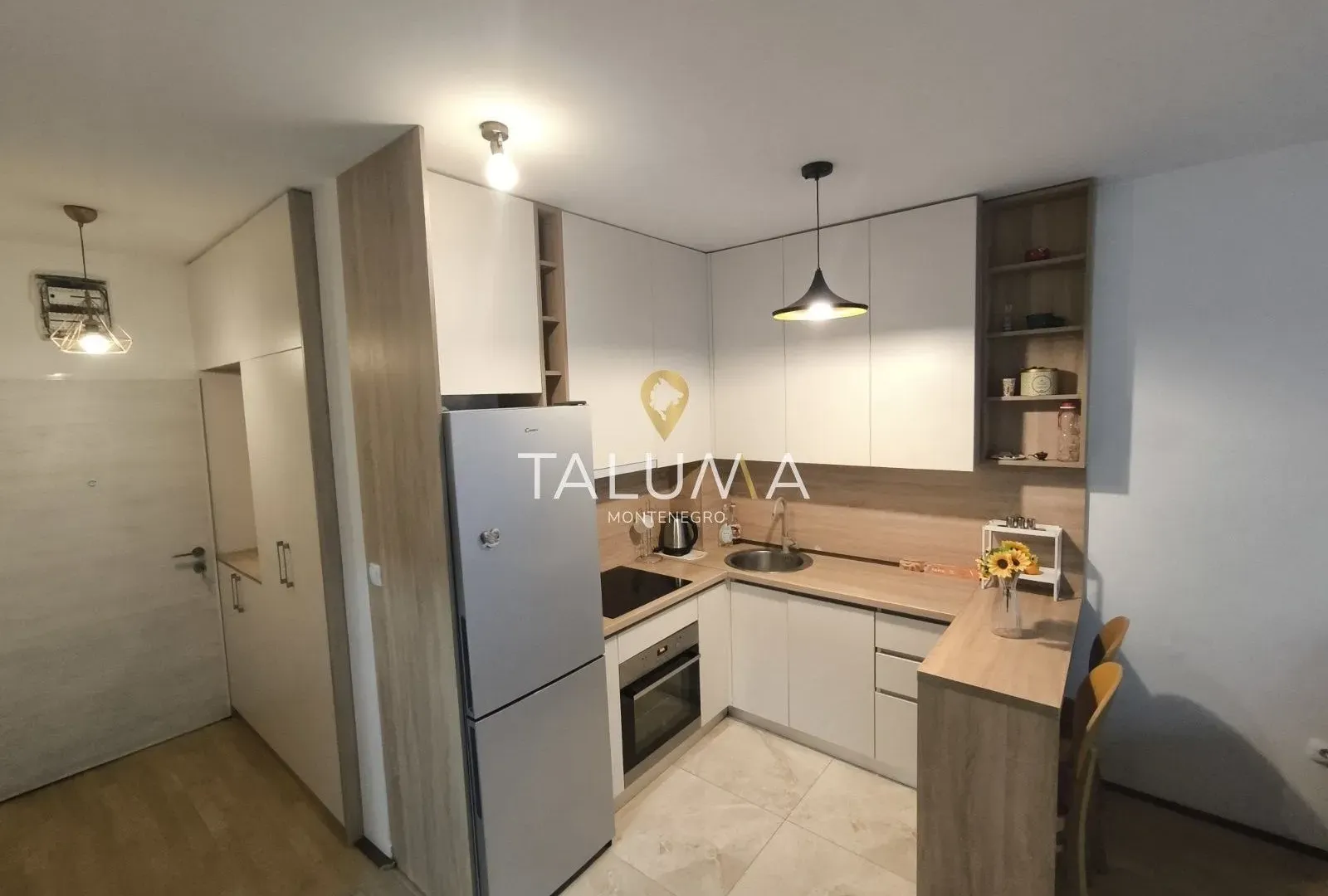 Rent, one bedroom apartment, 37m², City Kvart, Podgorica