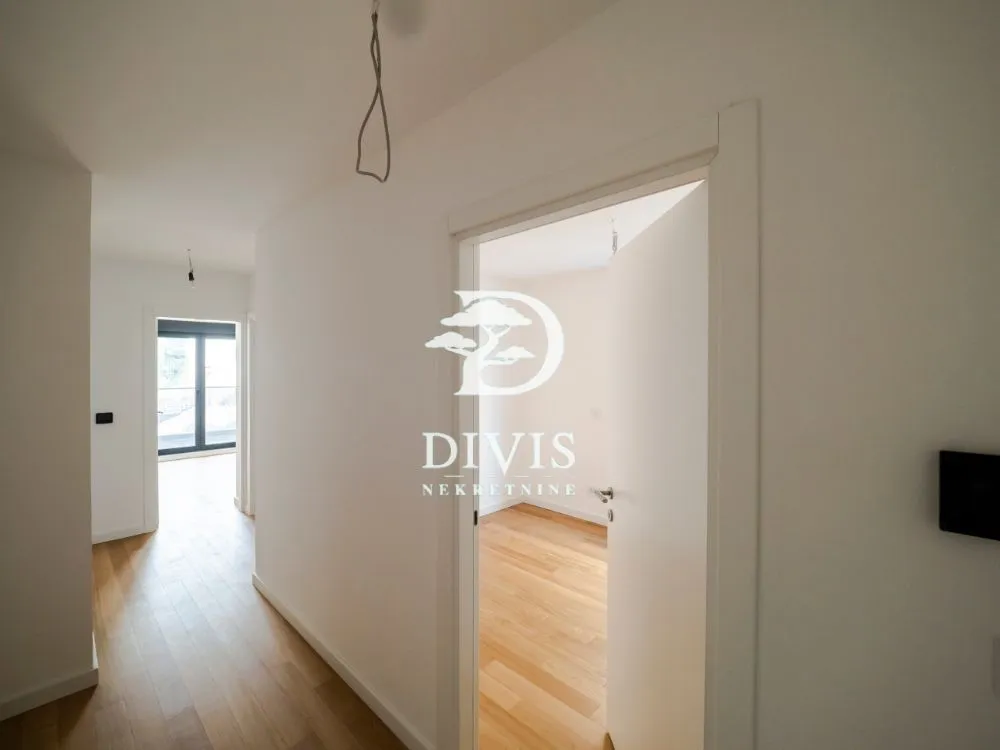 Sale, three bedroom apartment, 62m², Lekino Brdo, Voždovac Sve Podlokacije