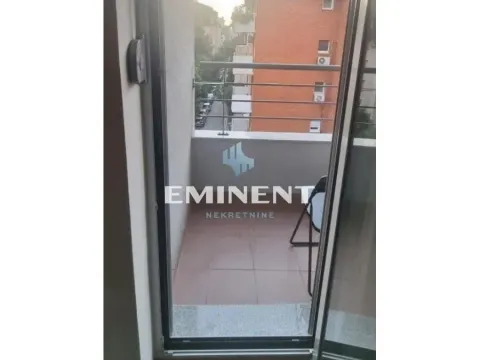 Rent, two bedroom apartment, 50m², Đeram Pijaca, Beograd - image 16
