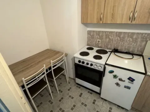 Izdavanje, jednosoban stan, 42m², Centar, Podgorica - image 5