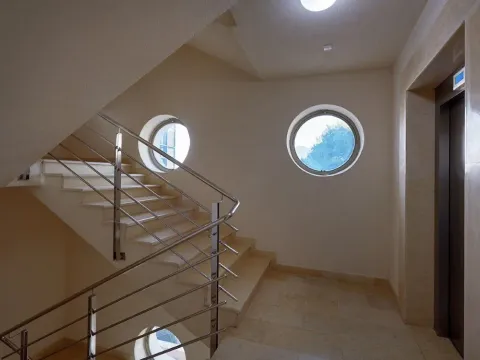 Prodaja, dvosoban stan, 98m², Budva, Crna Gora - image 19