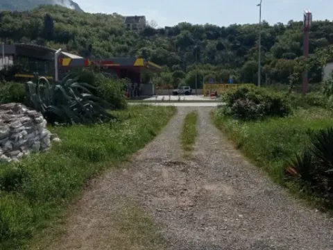 Izdavanje, plac, 2000m², Zlatica, Podgorica - image 2