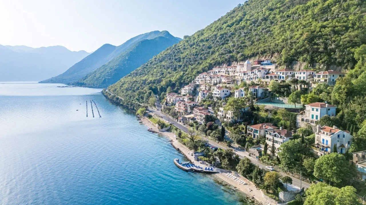 Prodaja, trosoban stan, 103m², Kostanjica, Kotor