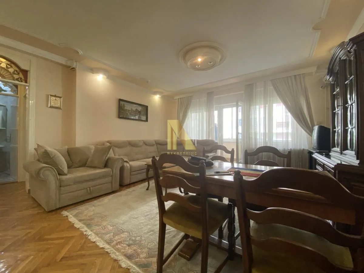 Prodaja, dvosoban stan, 56m², Grbavica, Novi Sad Sve Podlokacije