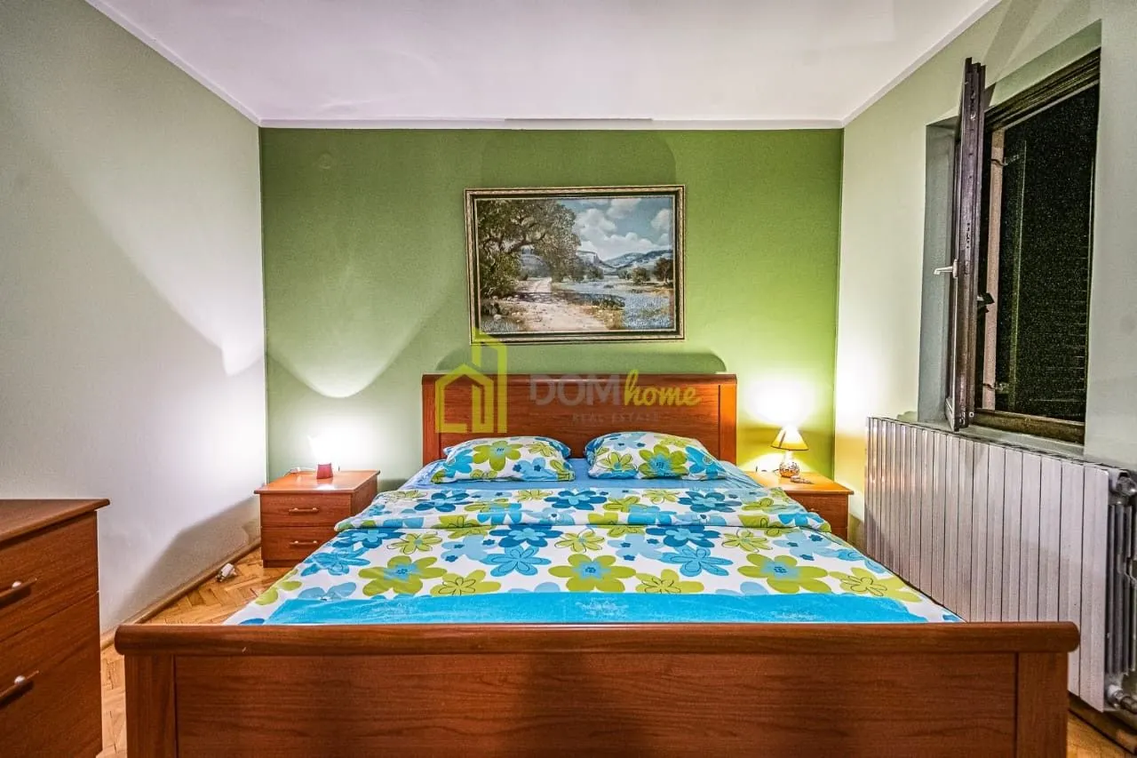 Sale, house, 280m², Masline, Podgorica