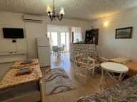 Izdavanje, jednosoban stan, 40m², Šušanj, Bar - image 2