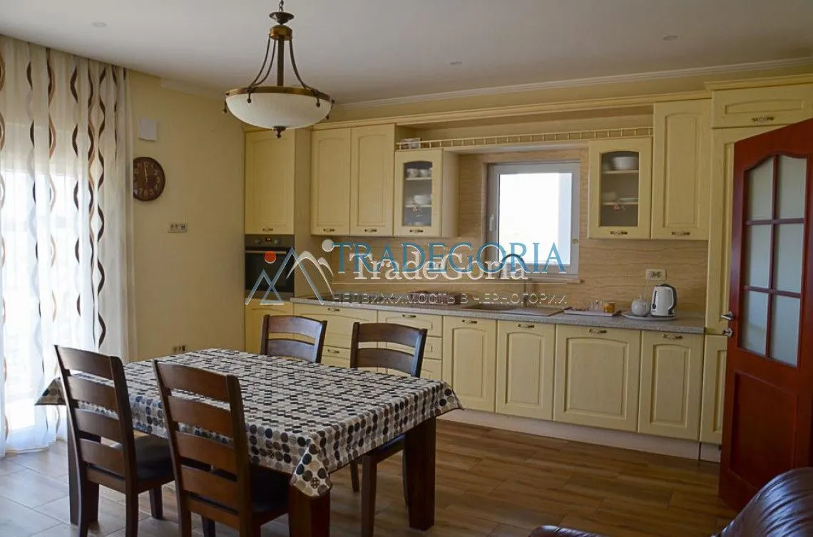 Prodaja, kuća, 170m², Bar, Crna Gora