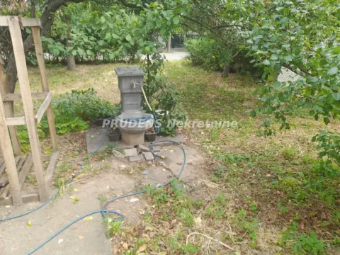 Prodaja, kuća, 275m², Dobanovci, Surčin - image 13