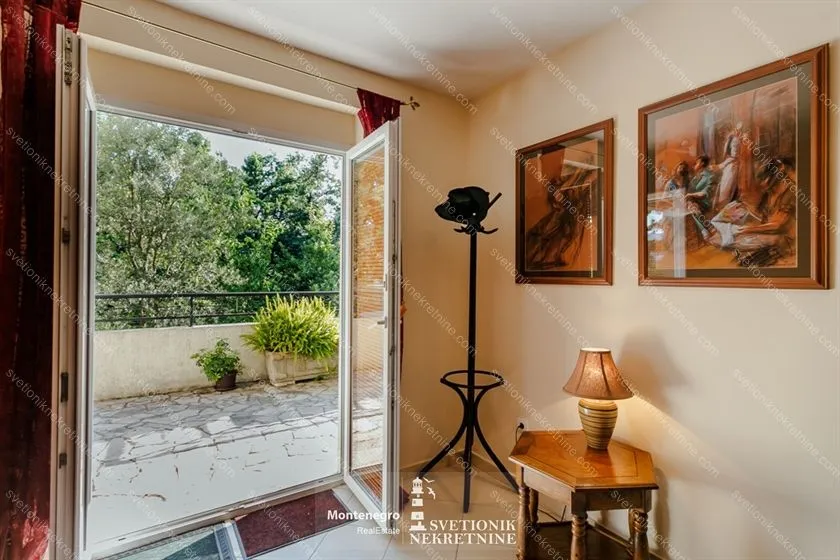 Prodaja, jednosoban stan, 49m², Topla, Herceg Novi