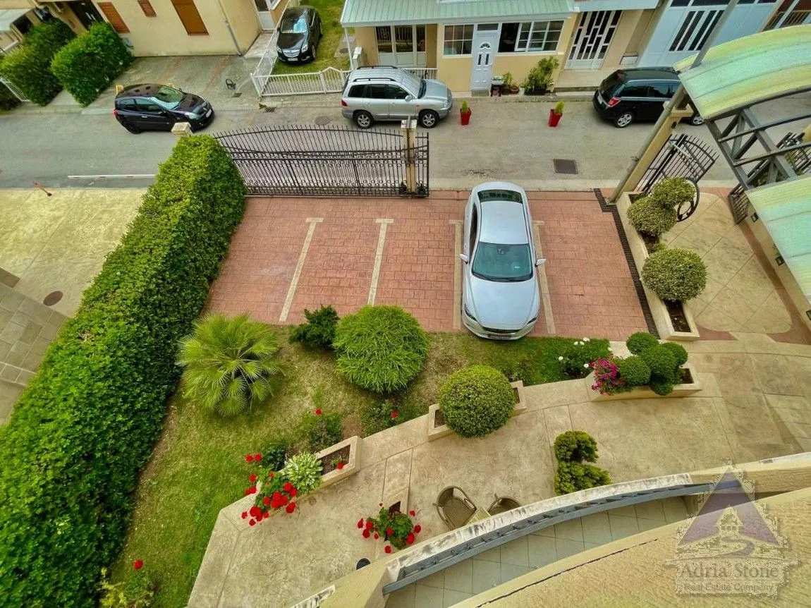 Prodaja, ugostiteljski objekat, 1300m², Budva, Crna Gora