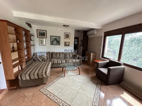 Rent, house, 94m², Mareza, Podgorica - image 4