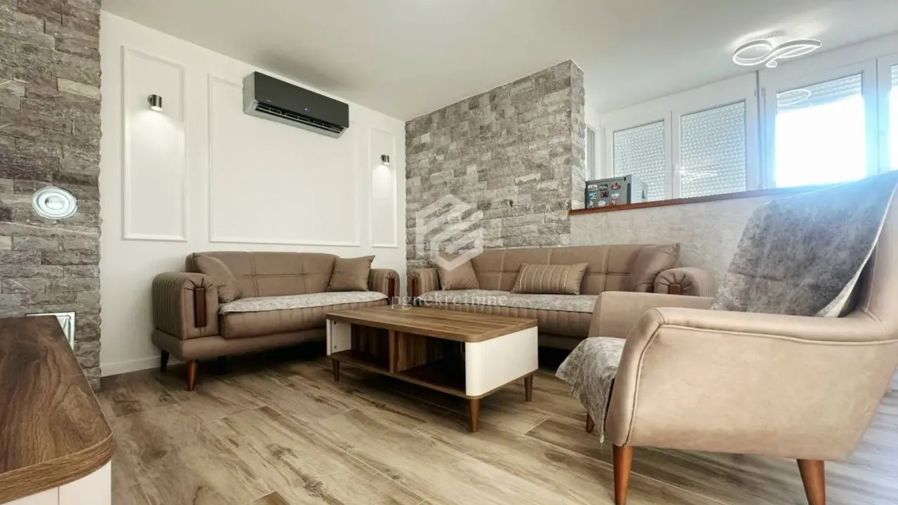 Prodaja, trosoban stan, 74m², Pobrežje, Podgorica