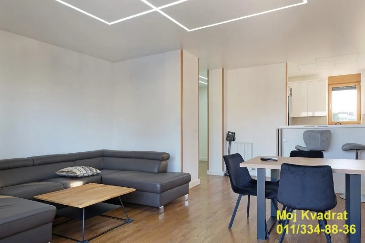 Prodaja, trosoban stan, 91m², Tošin bunar, Novi Beograd Sve Podlokacije