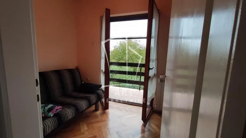Prodaja, kuća, 120m², Voždovac Sve Podlokacije, Beograd
