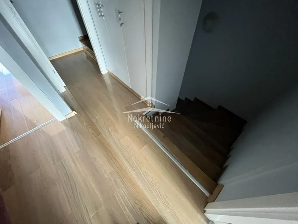 Rent, house, 310m², Savski Venac, Beograd