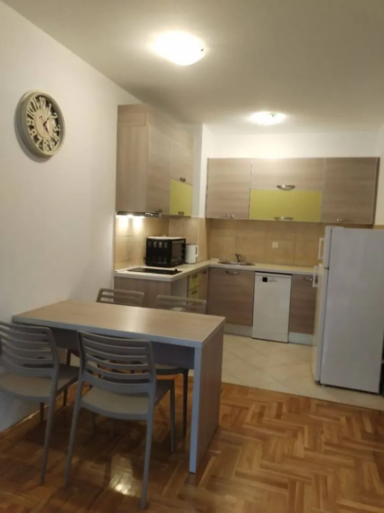Rent, two bedroom apartment, 43m², Podmaine, Budva