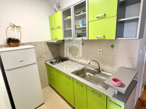 Prodaja, dvosoban stan, 38m², Južni Bulevar, Vračar Sve Podlokacije - image 2
